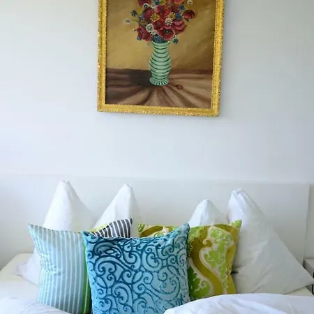 Διαμέρισμα Bright And Cozy In A Quiet Area - Free Parking, Central *